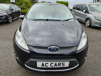 Ford Fiesta 1.4 Zetec Hatchback 5dr Petrol Automatic (154 g/km, 94 bhp)