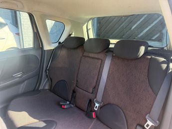 Nissan Note 1.6 16V n-tec Hatchback 5dr Petrol Auto Euro 4 (110 ps)