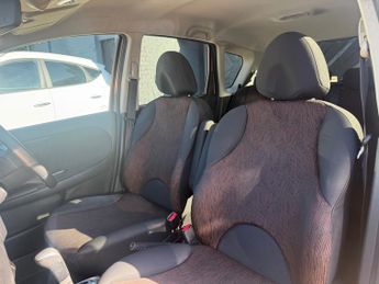 Nissan Note 1.6 16V n-tec Hatchback 5dr Petrol Auto Euro 4 (110 ps)