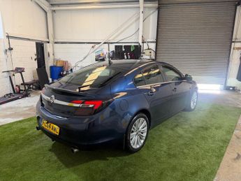 Vauxhall Insignia 2.0 CDTi ecoFLEX Design Nav Hatchback 5dr Diesel Manual Euro 5 (