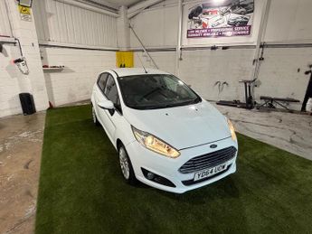 Ford Fiesta 1.0T EcoBoost Titanium Hatchback 5dr Petrol Manual Euro 5 (s/s) 