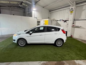 Ford Fiesta 1.0T EcoBoost Titanium Hatchback 5dr Petrol Manual Euro 5 (s/s) 