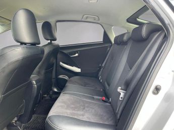 Toyota Prius 1.8 VVTi Excel Euro 6 (S/S) CVT 5Dr