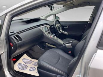 Toyota Prius 1.8 VVTi Excel Euro 6 (S/S) CVT 5Dr