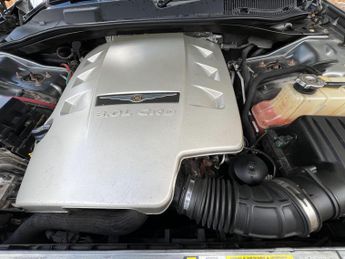 Chrysler 300C 3.0 CRD V6 4dr