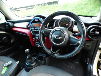 Mini Hatch 1.5 Cooper Euro 6 (s/s) 3dr