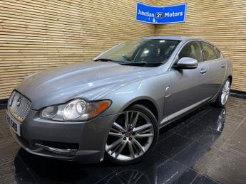 Jaguar XF 3.0d V6 Portfolio Saloon 4dr Diesel Auto Euro 5 (240 ps)