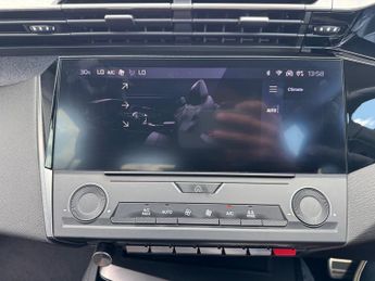 Peugeot 308 1.2 PureTech Active Premium Hatchback 5dr Petrol EAT Euro 6 (s/s