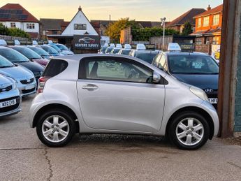 Toyota IQ 1.0 VVT-i Hatchback 3dr Petrol Manual Euro 4 (68 bhp) - LONG MOT