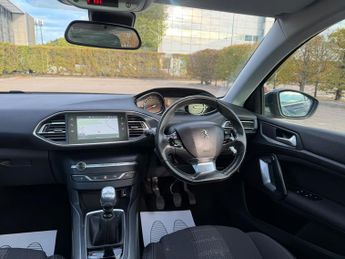 Peugeot 308 1.2 PureTech GPF Allure Hatchback 5dr Petrol Manual Euro 6 (s/s)