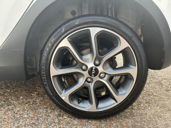 Kia Picanto 1.0 DPi X-Line S Hatchback 5dr Petrol AMT Euro 6 (s/s) (66 bhp)