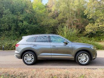 Volkswagen Touareg 3.0 TDI V6 SEL SUV 5dr Diesel Tiptronic 4Motion Euro 6 (s/s) (28