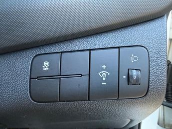 Hyundai i10 1.2 SE Hatchback 5dr Petrol Auto Euro 6 (87 ps)