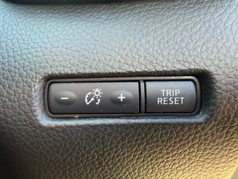 Nissan Qashqai 1.2 DIG-T Tekna SUV 5dr Petrol XTRON 2WD Euro 6 (s/s) (115 ps)