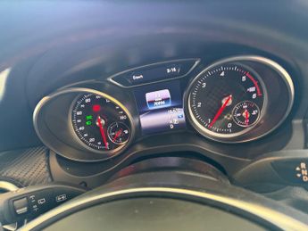 Mercedes-Benz A Class 1.5 A180d AMG Line Hatchback 5dr Diesel 7G-DCT Euro 6 (s/s) (109