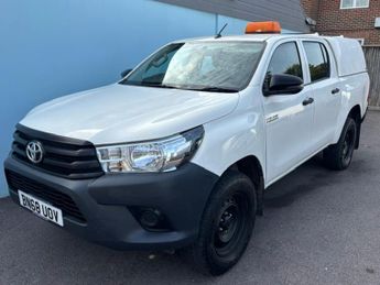 Toyota Hi Lux 2.4 D-4D Active Pickup Double Cab 4dr Diesel Manual 4WD SNUG TOP