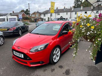 Ford Focus 2.0T EcoBoost ST-2 Hatchback 5dr Petrol Manual Euro 5 (s/s) (250