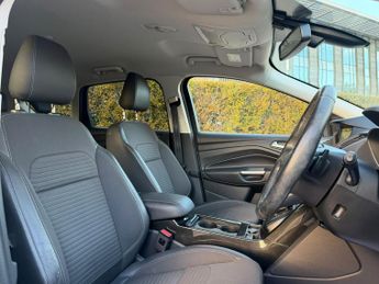 Ford Kuga 1.5T EcoBoost Titanium SUV 5dr Petrol Auto AWD Euro 6 (s/s) (182