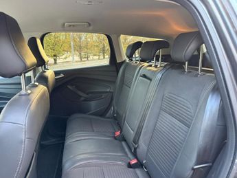 Ford Kuga 1.5T EcoBoost Titanium SUV 5dr Petrol Auto AWD Euro 6 (s/s) (182