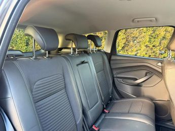 Ford Kuga 1.5T EcoBoost Titanium SUV 5dr Petrol Auto AWD Euro 6 (s/s) (182