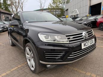 Volkswagen Touareg 3.0 TDI V6 R-Line Plus SUV 5dr Diesel Tiptronic 4WD Euro 6 (s/s)