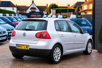 Volkswagen Golf 1.6 FSI Match Hatchback 5dr Petrol Manual (159 g/km, 113 bhp) - 