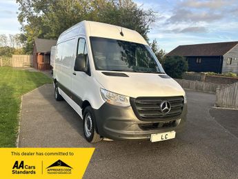 Mercedes Sprinter 24 REG  2.0 315 CDI Progressive Panel Van 5dr Diesel Manual RWD 