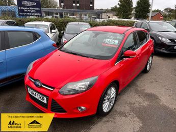 Ford Focus 1.0T EcoBoost Zetec Navigator Hatchback 5dr Petrol Manual Euro 5