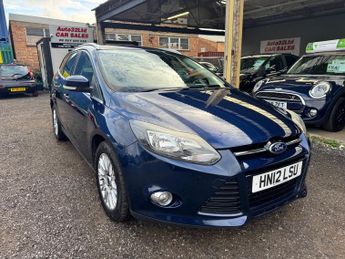 Ford Focus 1.6 Titanium Estate 5dr Petrol Powershift Euro 5 (125 ps)
