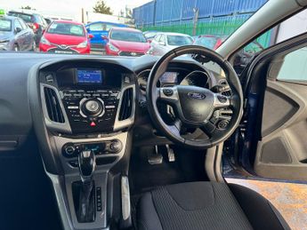 Ford Focus 1.6 Titanium Estate 5dr Petrol Powershift Euro 5 (125 ps)