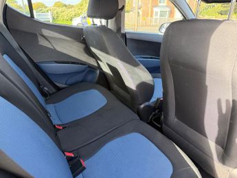 Hyundai i10 1.2 SE Hatchback 5dr Petrol Manual Euro 5 (87 ps)