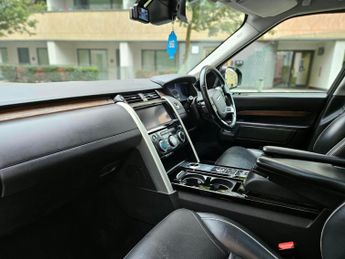 Land Rover Discovery 2.0 SD4 HSE Luxury SUV 5dr Diesel Auto 4WD Euro 6 (s/s) (240 ps)