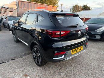 MG ZS 1.0 T-GDI Exclusive SUV 5dr Petrol Auto Euro 6 (111 ps)