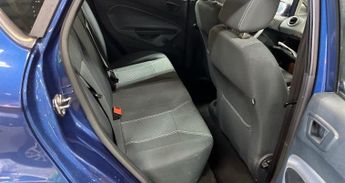 Ford Fiesta 1.4 Zetec Hatchback 5dr Petrol Automatic (154 g/km, 94 bhp)