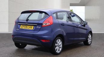 Ford Fiesta 1.4 Zetec Hatchback 5dr Petrol Automatic (154 g/km, 94 bhp)