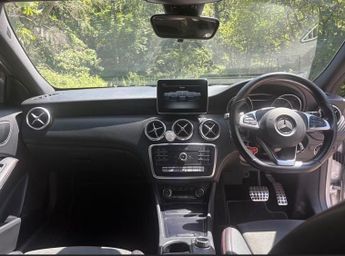 Mercedes-Benz A Class 1.6 A180 AMG Line Hatchback 5dr Petrol 7G-DCT Euro 6 (s/s) (122 