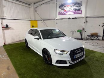 Audi A3 2.0 TDI S line Hatchback 3dr Diesel S Tronic Auto 6Spd quattro E