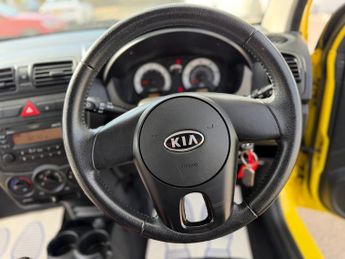 Kia Picanto 1.1 Strike Hatchback 5dr Petrol Manual (114 g/km, 64 bhp)