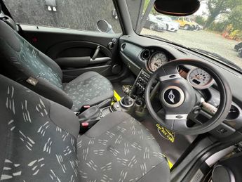 Mini Convertible 1.6 One Euro 3 2dr