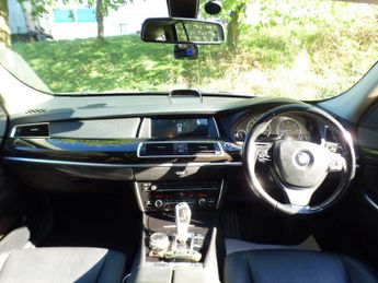 BMW 5 Series Gran Turismo 3.0 535d Luxury GT 5dr Diesel Auto Euro 6 (s/s) (313 ps)