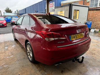 Hyundai i40 1.7 CRDi Blue Drive SE Nav Saloon 4dr Diesel Manual Euro 6 (s/s)