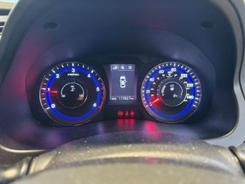 Hyundai i40 1.7 CRDi Blue Drive SE Nav Saloon 4dr Diesel Manual Euro 6 (s/s)