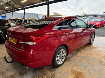 Hyundai i40 1.7 CRDi Blue Drive SE Nav Saloon 4dr Diesel Manual Euro 6 (s/s)