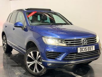 Volkswagen Touareg 3.0 TDI V6 BlueMotion Tech R-Line SUV 5dr Diesel Tiptronic 4WD E
