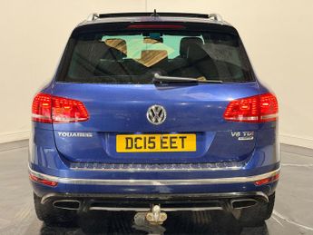 Volkswagen Touareg 3.0 TDI V6 BlueMotion Tech R-Line SUV 5dr Diesel Tiptronic 4WD E