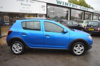 Dacia Sandero Stepway 0.9 TCe Laureate Hatchback 5dr Petrol Manual Euro 6 (s/s) (90 ps