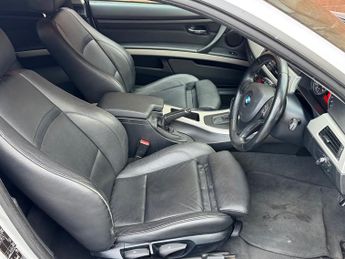 BMW 3 Series 2.0 320i SE Coupe 2dr Petrol Steptronic Euro 4 (170 ps)