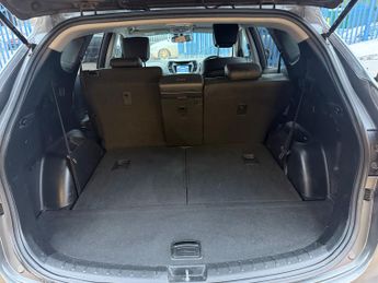Hyundai Santa Fe 2.2 CRDi Premium SUV 5dr Diesel Auto 4WD Euro 5 (7 seat) (194 bh