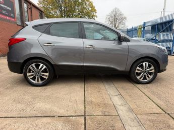 Hyundai ix35 2.0 CRDi Premium Panorama SUV 5dr Diesel Auto 4WD Euro 5 (134 bh