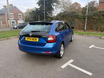 Skoda Rapid Spaceback 1.6 TDI Elegance Hatchback 5dr Diesel Manual Euro 5 (105 ps)